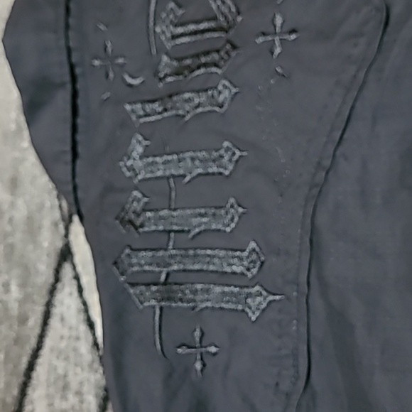 AFFLICTION EMBROIDERED BUTTON-DOWN BLACK LONG-SLEEVE SHIRT - Picture 3 of 16